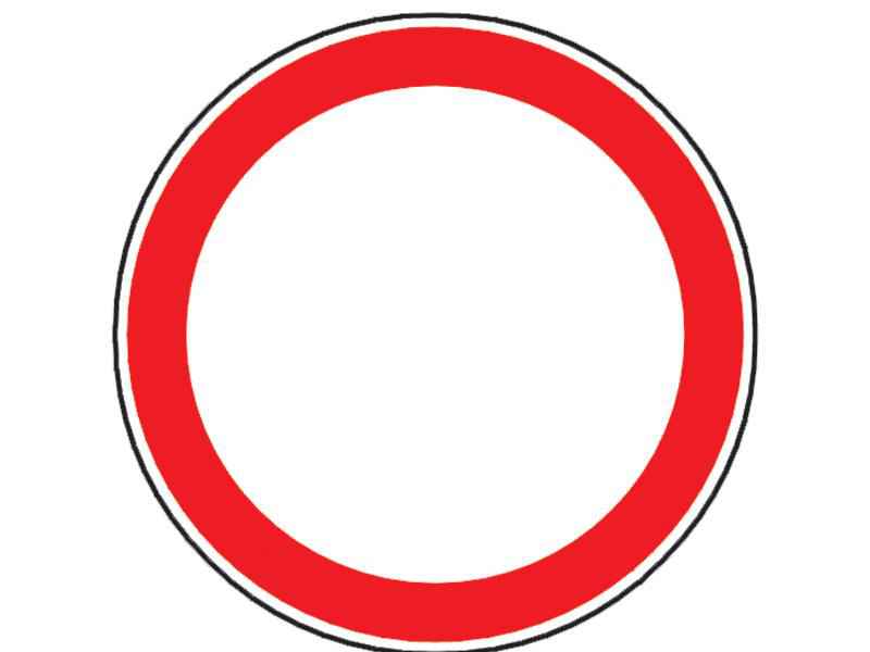 Au voie motocicletele să pătrundă pe sectorul de drum unde este instalat acest indicator?